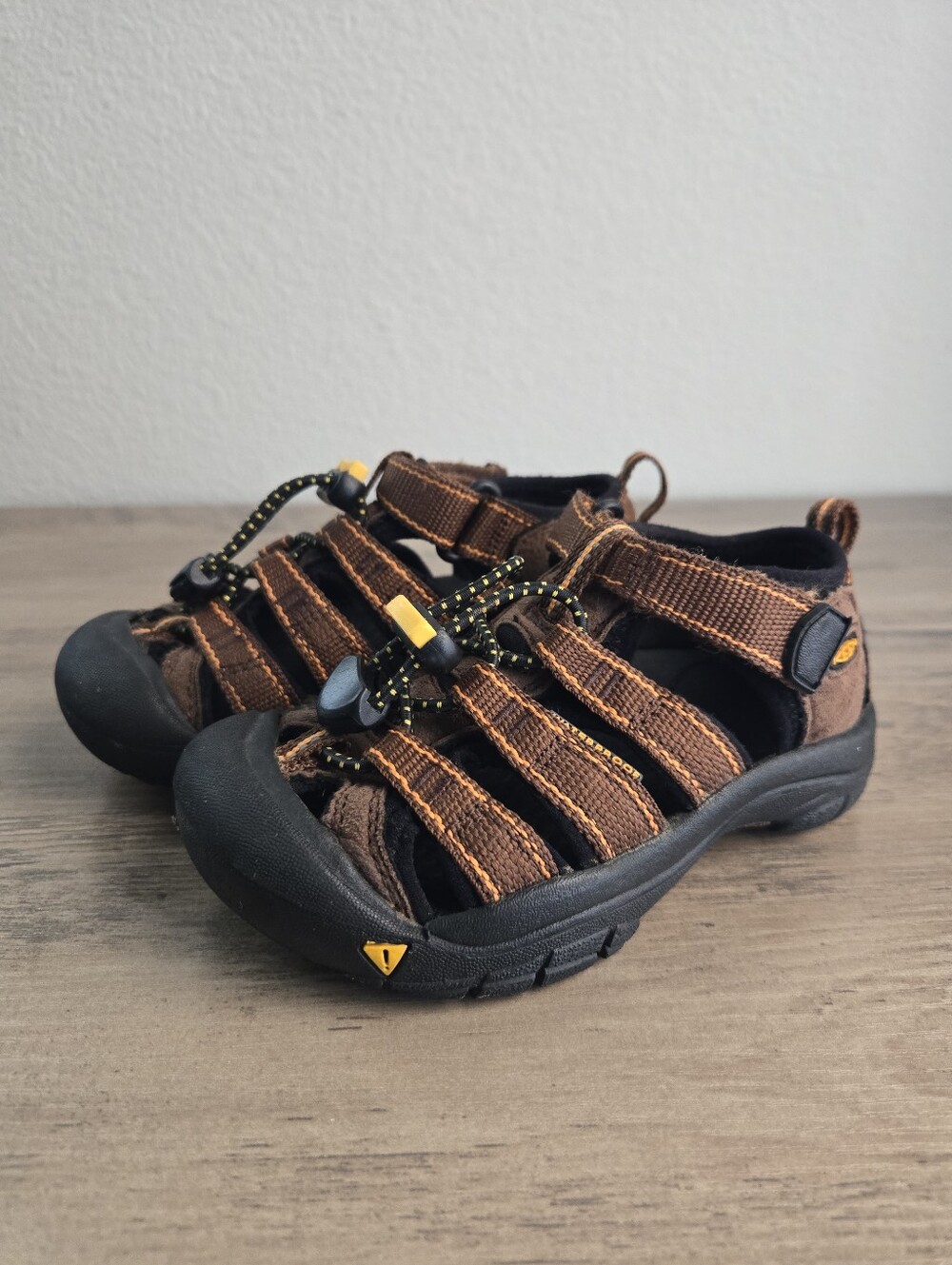 Keen Newport Waterproof Sandal Closed Toe Washable Toddler Size 10 Brown